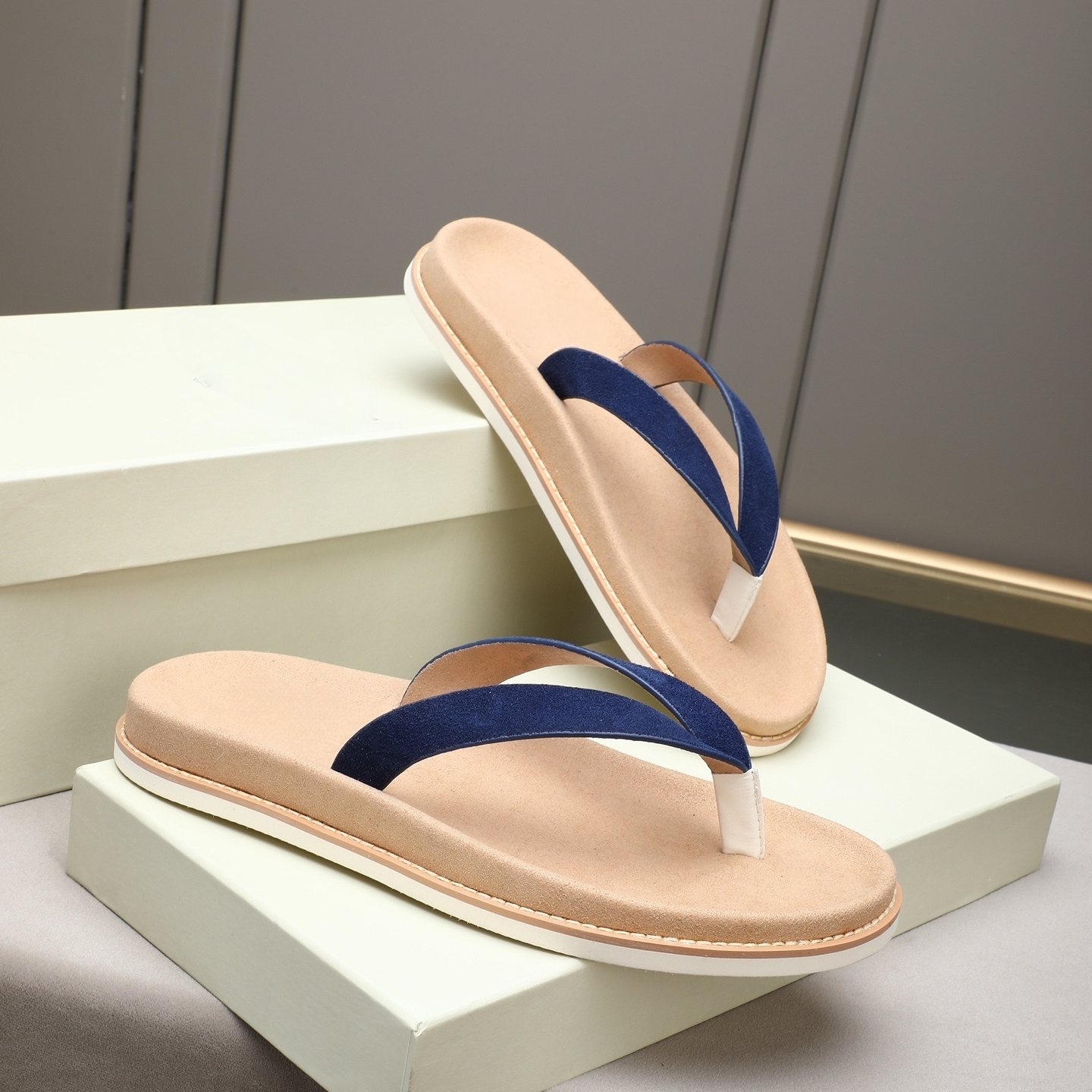 Luxury Brand Genuine Leather S - Outdoor Camping Slippers ulasan dan harga